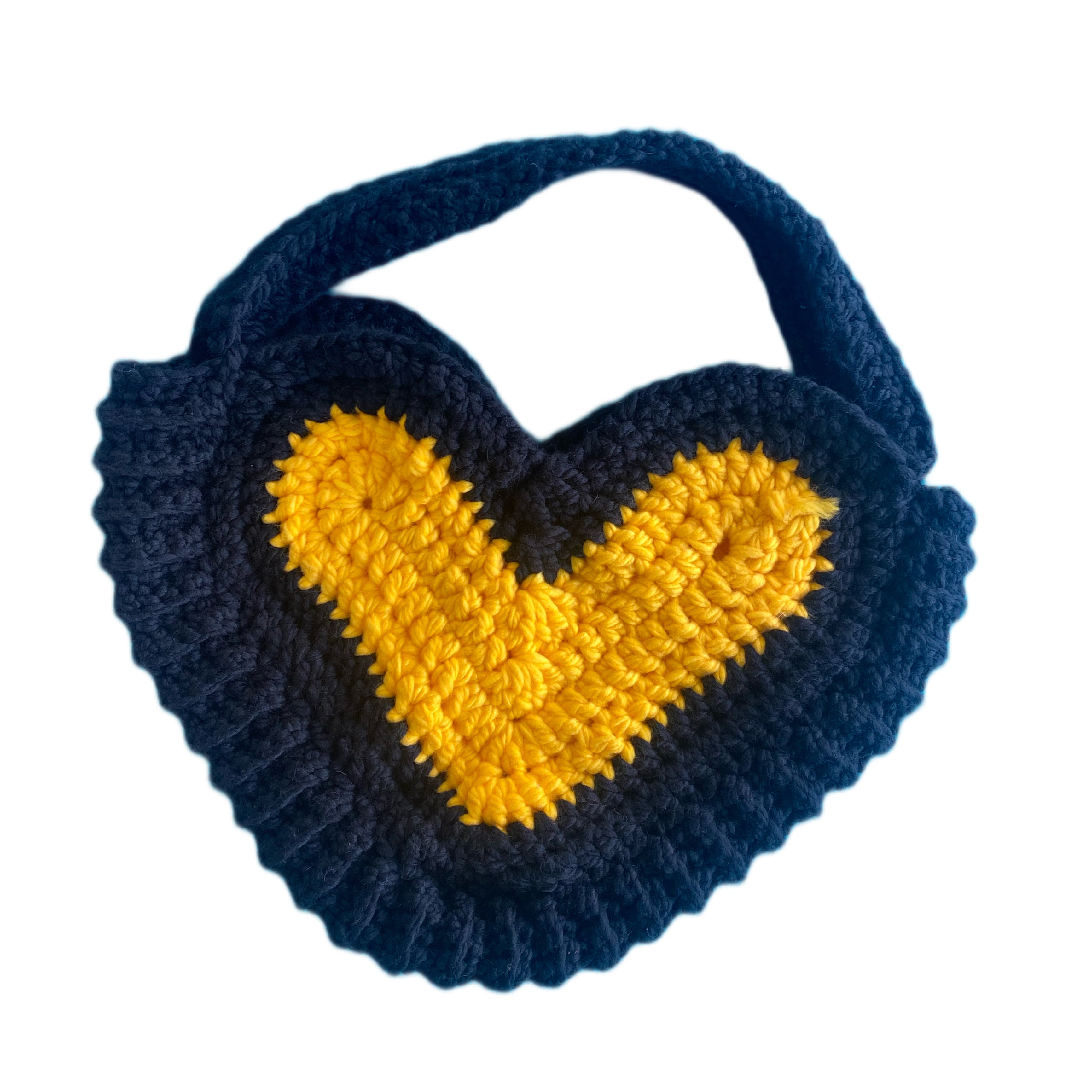 Heart Pattern Crochet Bag